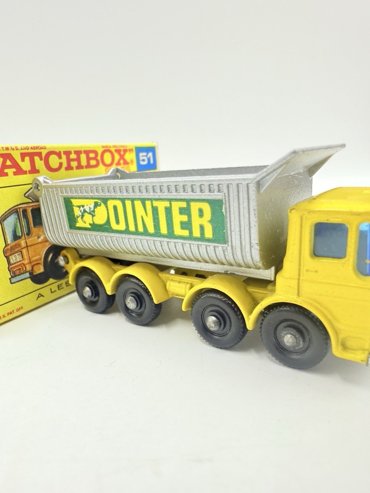 Matchbox Lesney 51c Douglas 8 Wheel Tipper - Magic Matchbox
