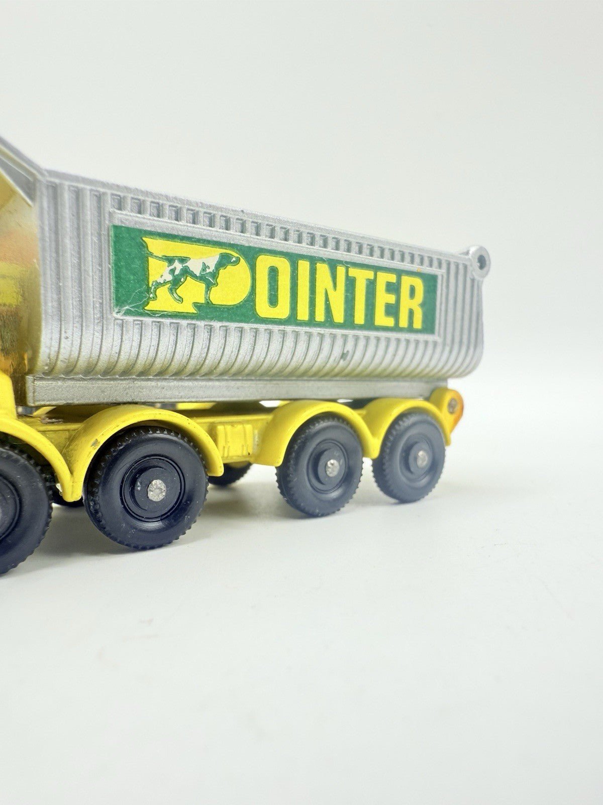Matchbox Lesney 51c Douglas 8 Wheel Tipper - Magic Matchbox