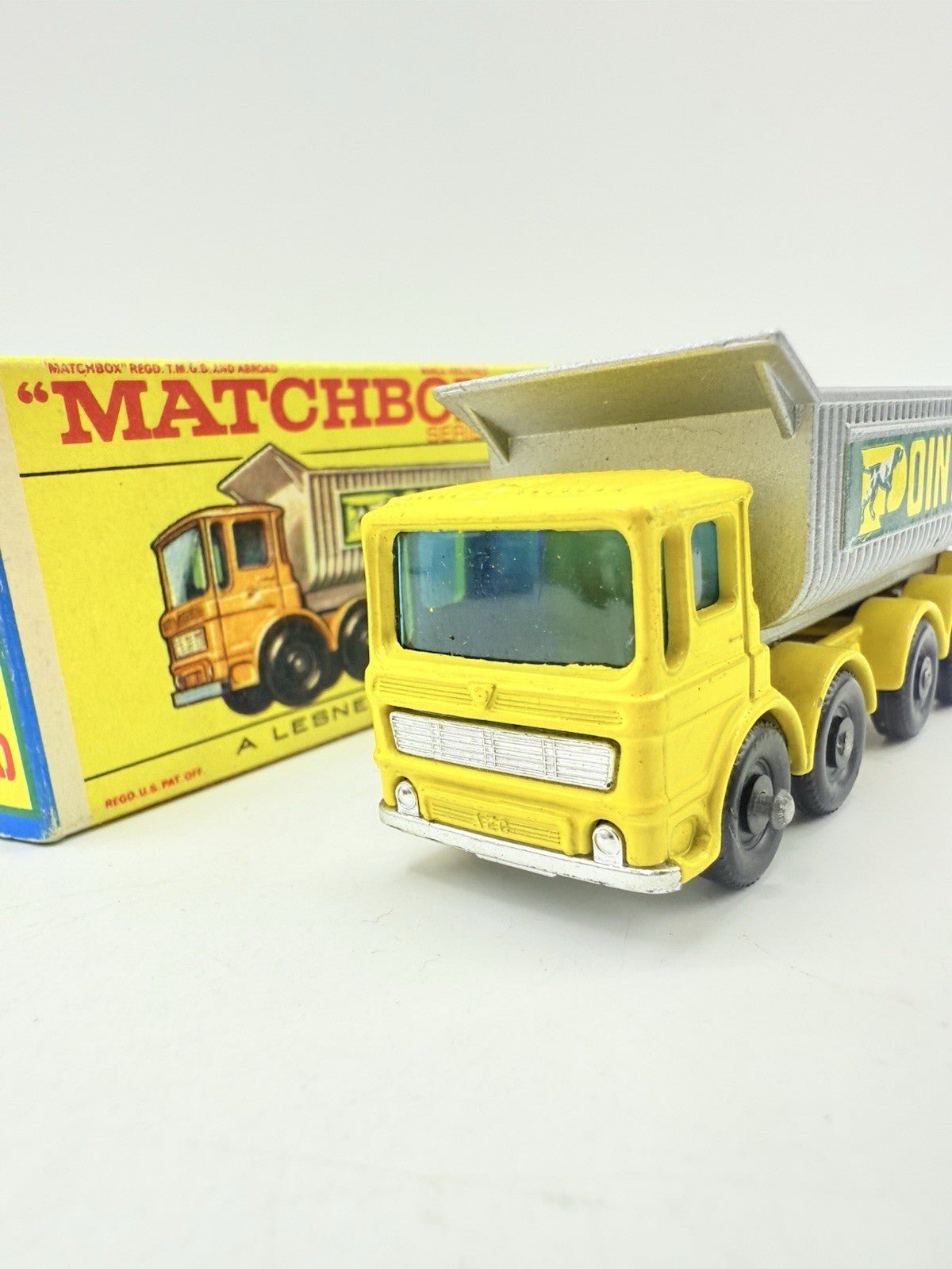 Matchbox Lesney 51c Douglas 8 Wheel Tipper - Magic Matchbox