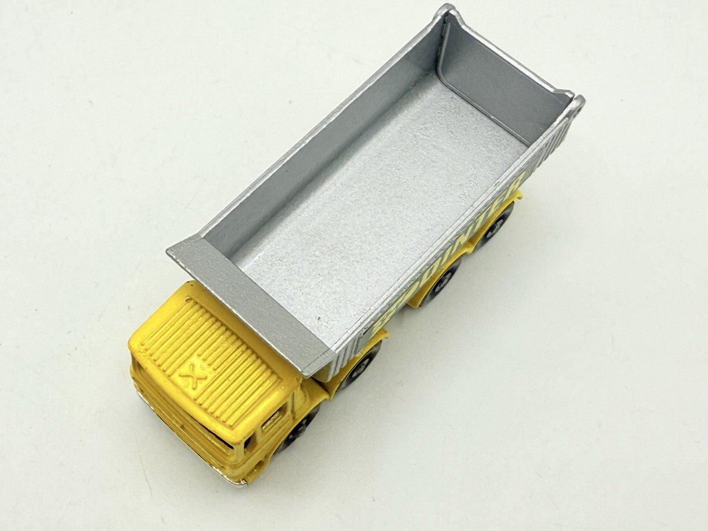 Matchbox Lesney 51c Douglas 8 Wheel Tipper - Magic Matchbox