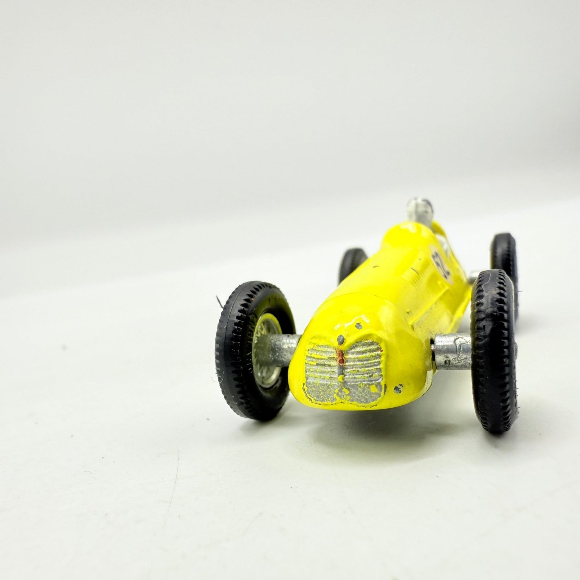 Matchbox Lesney 52a 4CLT Maserati Racing Car Yellow - Magic Matchbox