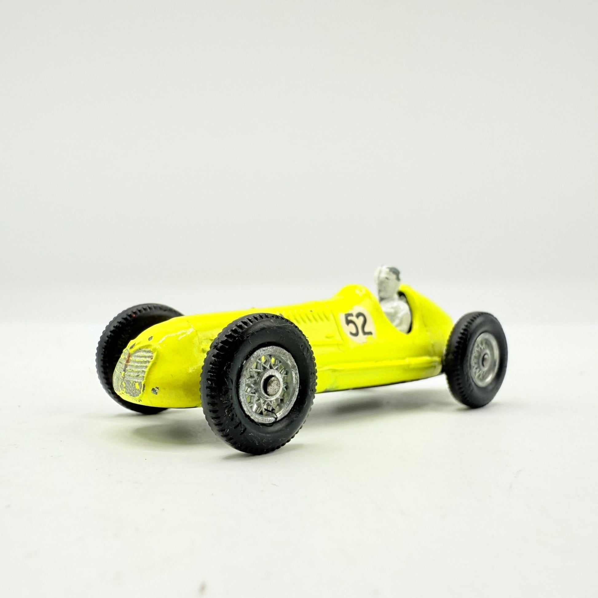 Matchbox Lesney 52a 4CLT Maserati Racing Car Yellow - Magic Matchbox