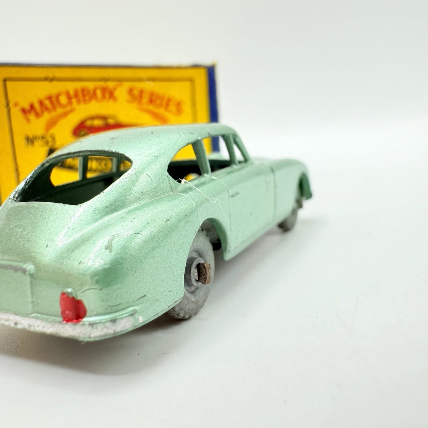 Matchbox Lesney 53a Aston Martin DB2 - 4 MkI - Magic Matchbox
