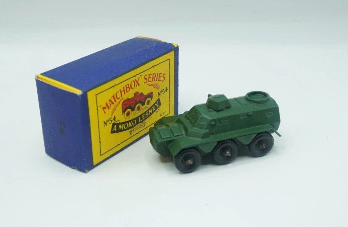 Matchbox Lesney 54a Saracen Personnel Carrier - Magic Matchbox