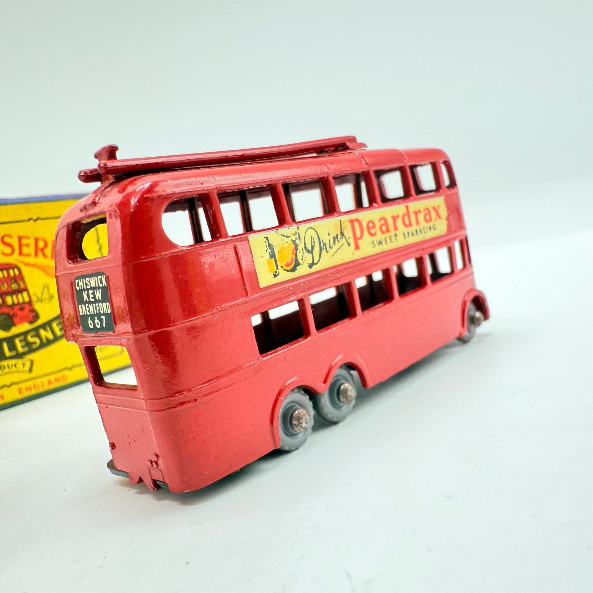 Matchbox Lesney 56a London Trolleybus "Drink Peardrax" BPW - Magic Matchbox