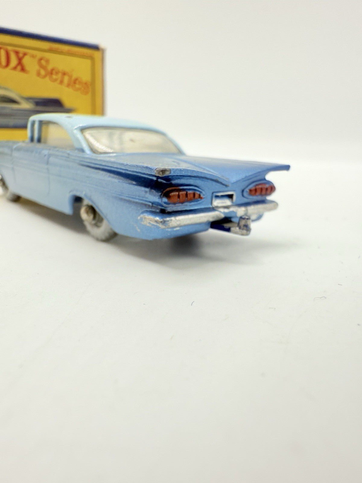 Matchbox Lesney 57b Chevrolet Impala SPW - Blue Base - Magic Matchbox