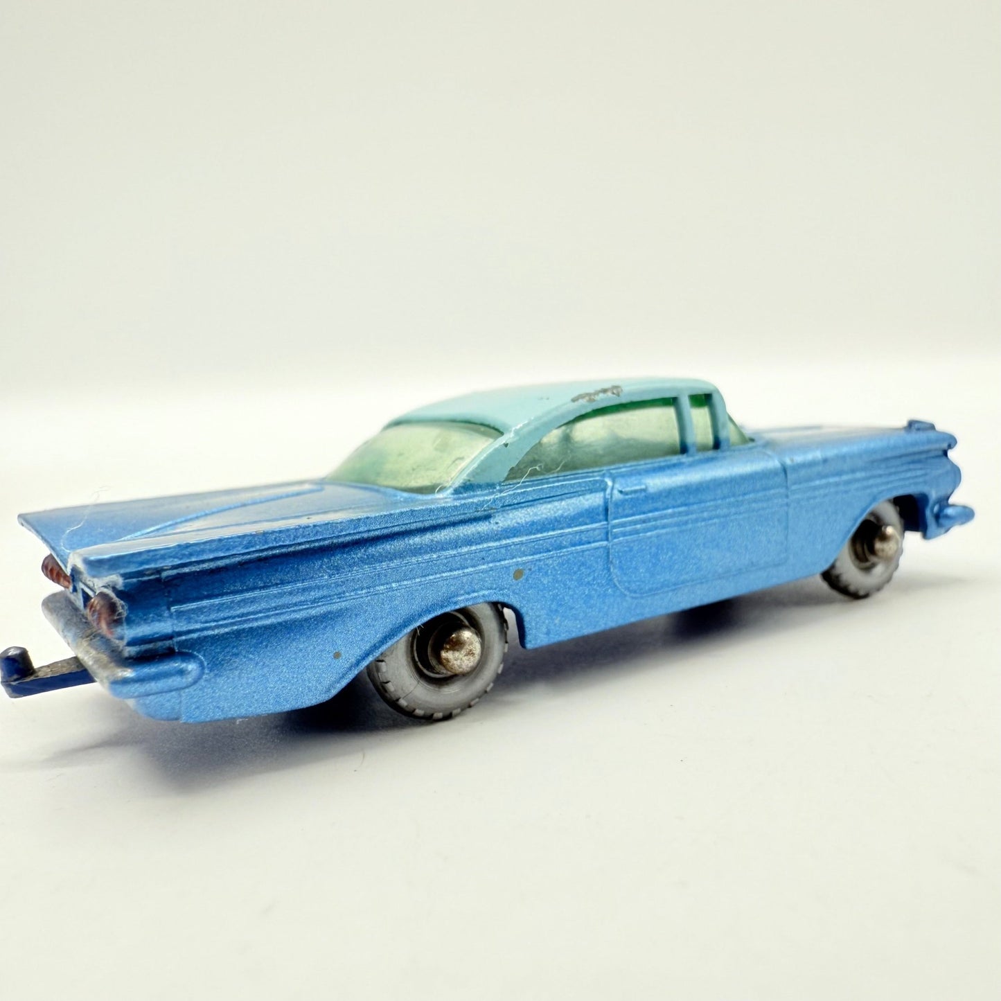 Matchbox Lesney 57b Chevrolet Impala SPW - Blue Base - Magic Matchbox
