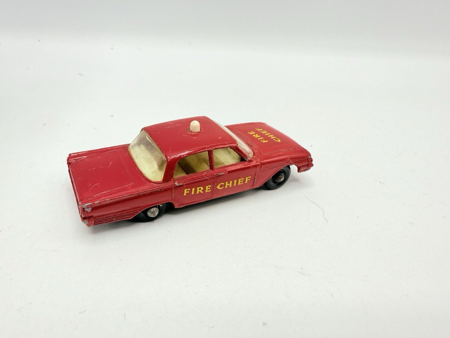 Matchbox Lesney 59b Ford Fairlane Fire Chief's Car - BPW - Magic Matchbox