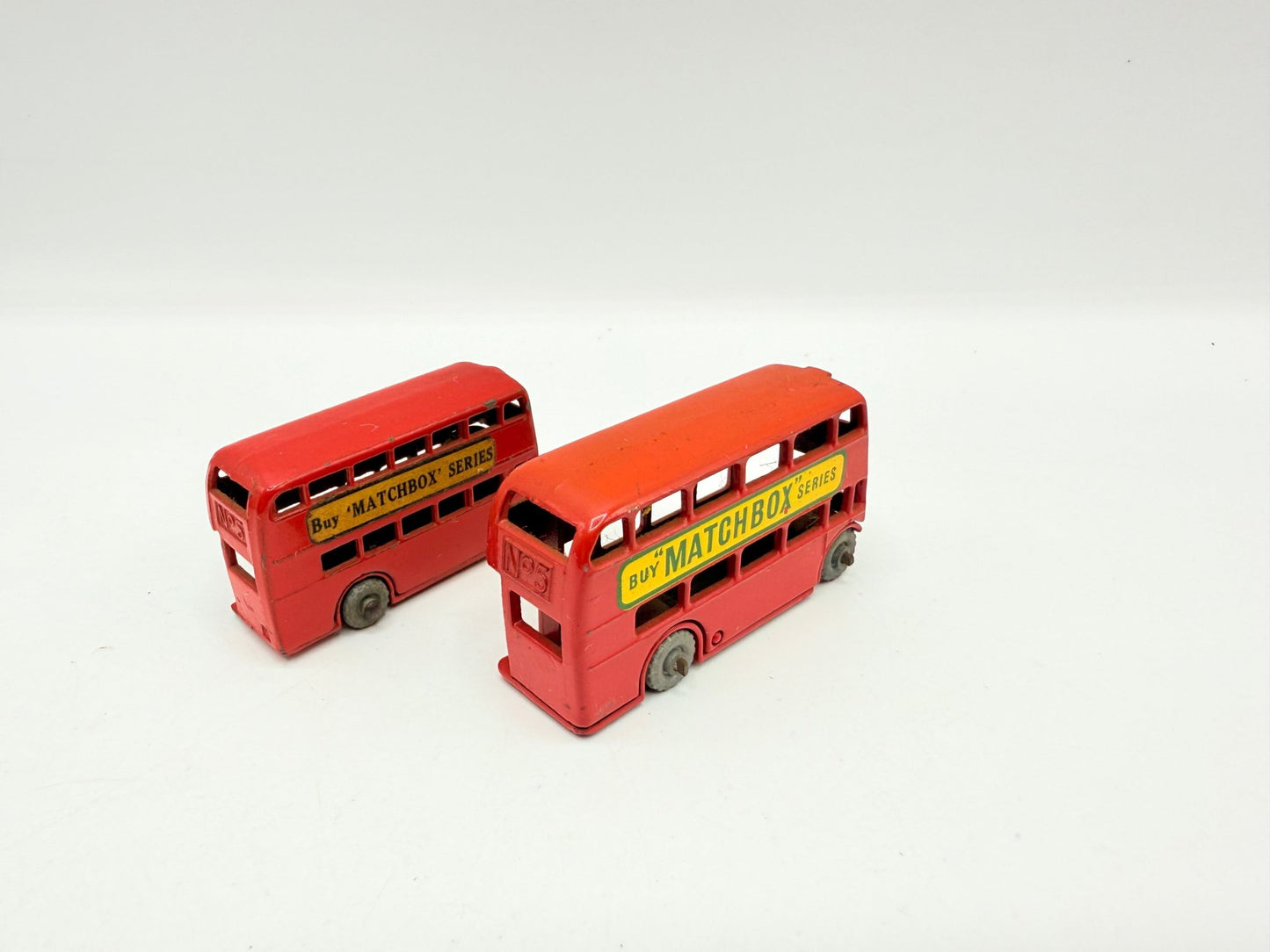 Matchbox Lesney 5a & 5b London Buses - Magic Matchbox