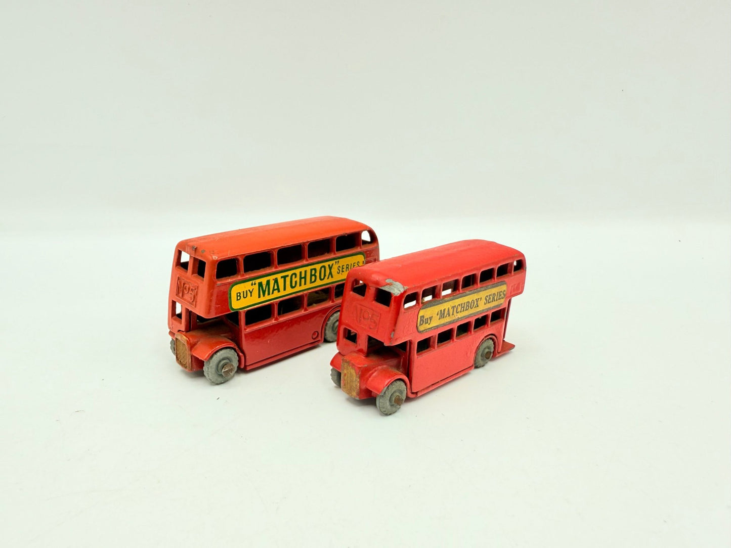 Matchbox Lesney 5a & 5b London Buses - Magic Matchbox