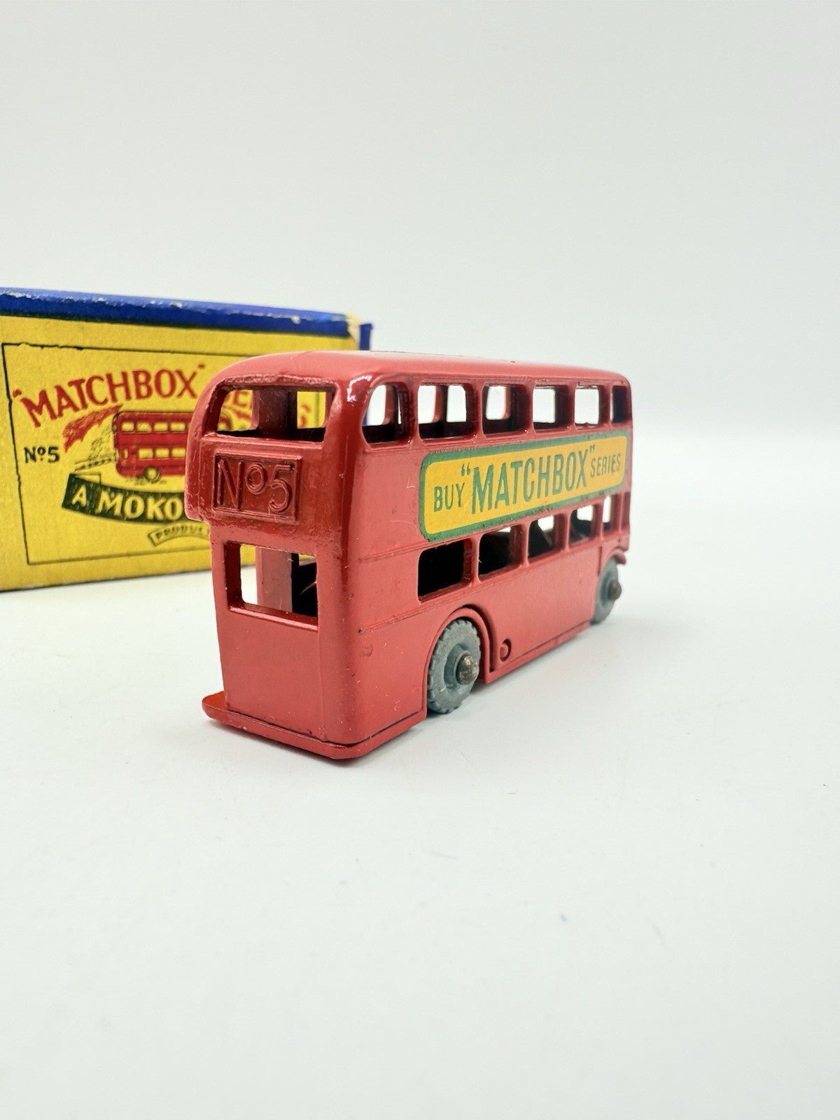 Matchbox Lesney 5b London Bus - Magic Matchbox