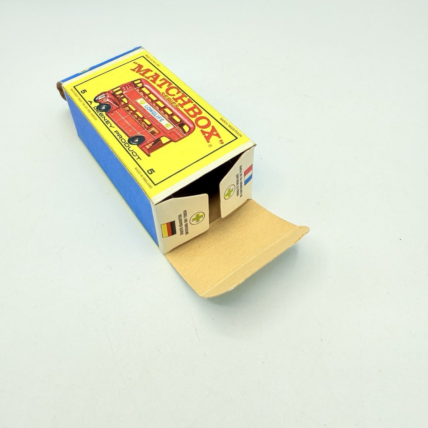 Matchbox Lesney 5d Routemaster Bus BPW Long Life - Magic Matchbox