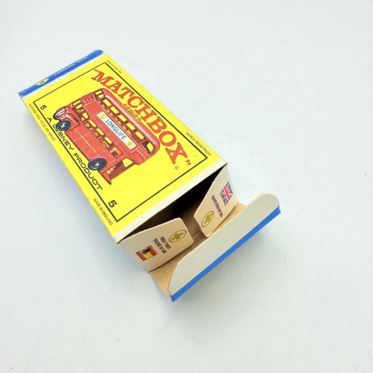 Matchbox Lesney 5d Routemaster Bus BPW Long Life - Magic Matchbox