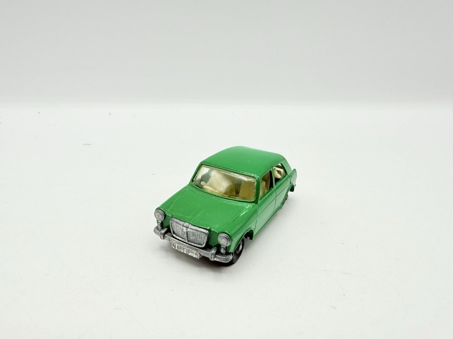 Matchbox Lesney 64b MG 1100 - Magic Matchbox