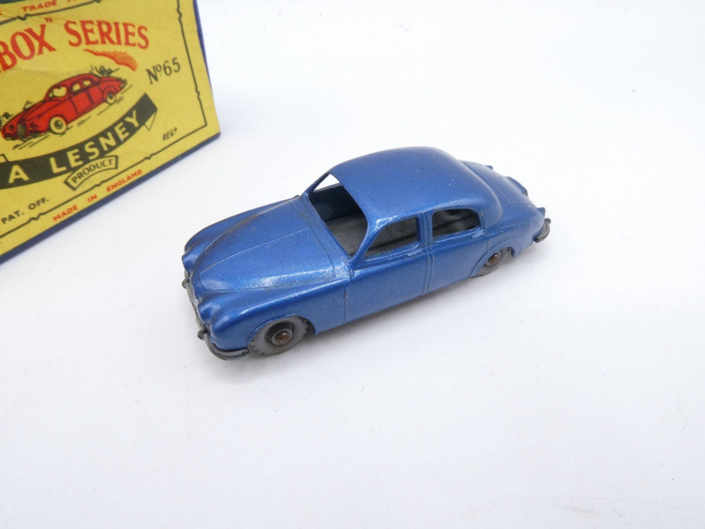 Matchbox Lesney 65a Jaguar 3.4 METALLIC BLUE - Magic Matchbox