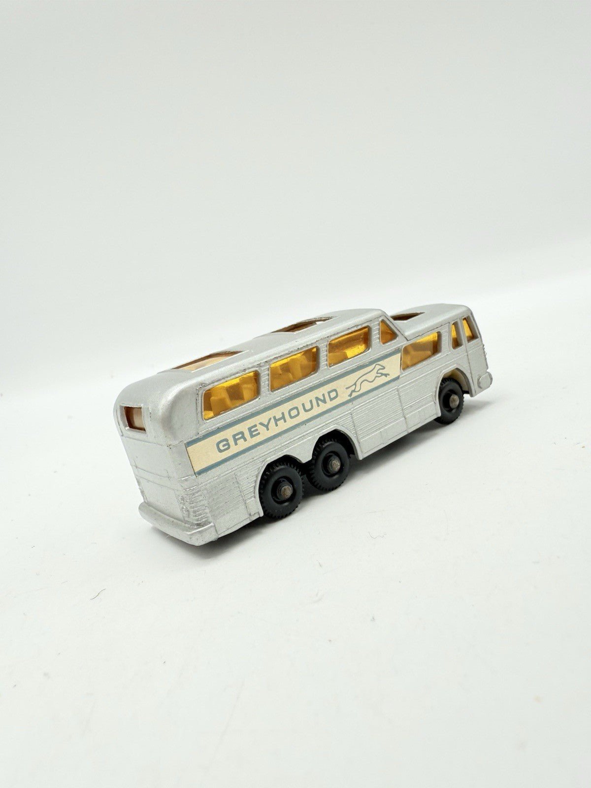 Matchbox Lesney 66c Greyhound Bus - Magic Matchbox