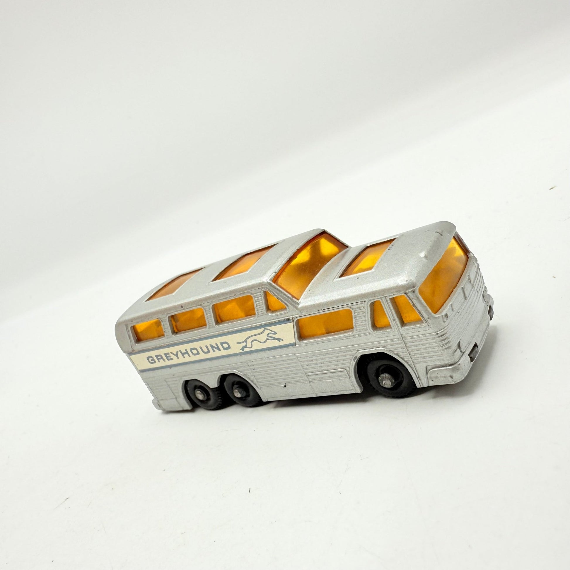 Matchbox Lesney 66c Greyhound Coach - Magic Matchbox