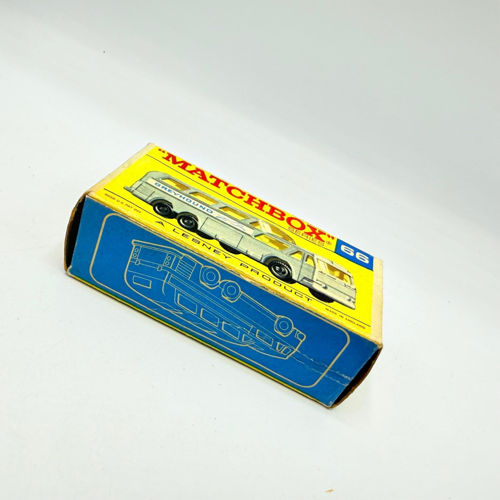 Matchbox Lesney 66c Greyhound Coach - Magic Matchbox