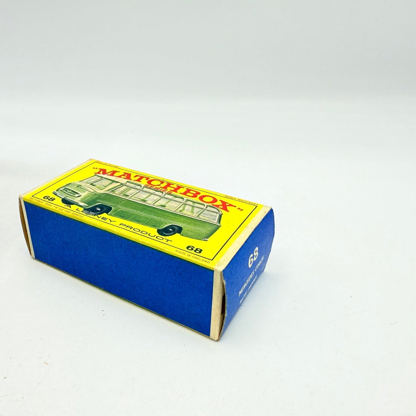 Matchbox Lesney 68b Mercedes Coach - Magic Matchbox