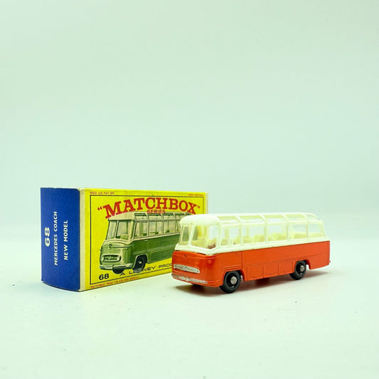 Matchbox Lesney 68b Mercedes Coach - Magic Matchbox