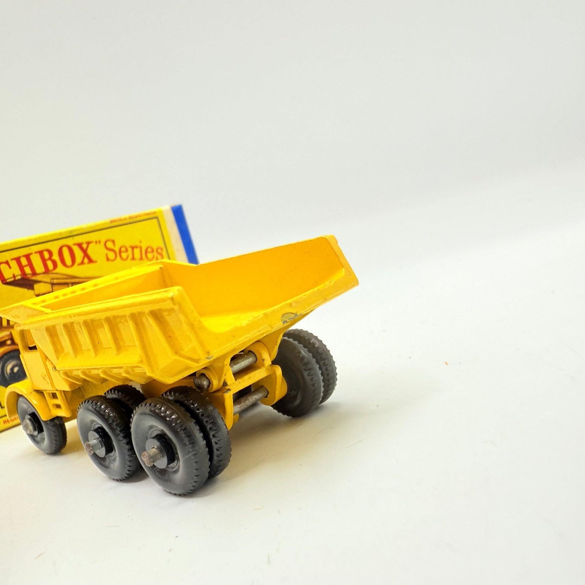Matchbox Lesney 6c Euclid Dump Truck - Magic Matchbox