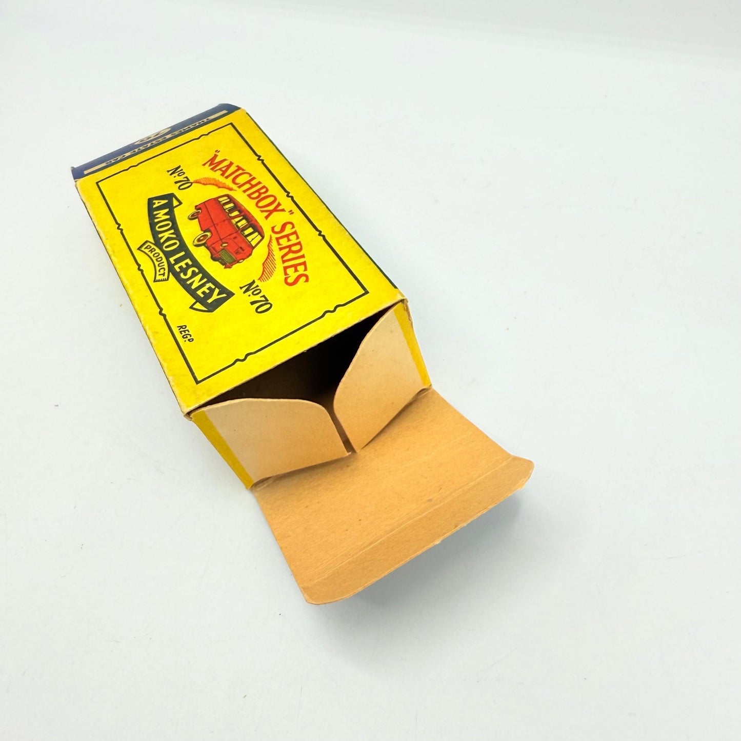 Matchbox Lesney 70a Ford Thames Estate Car GPW - Magic Matchbox