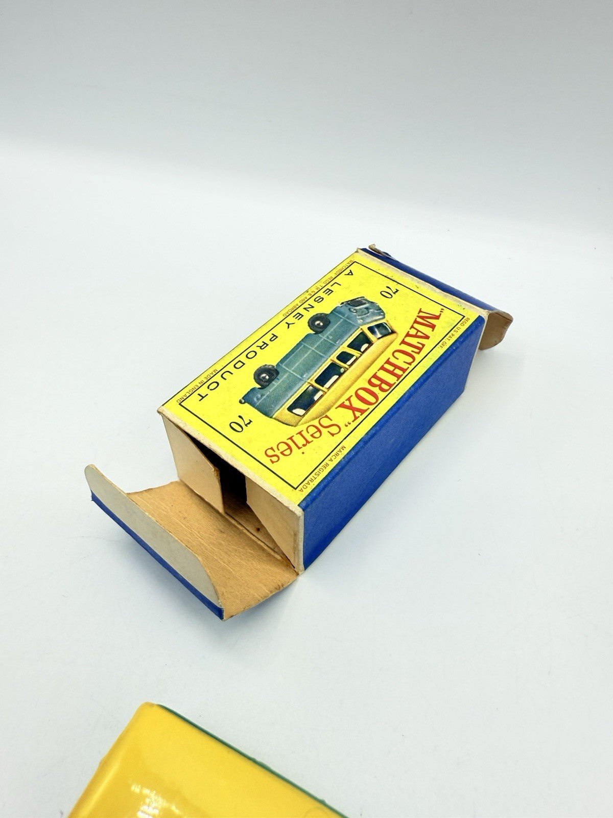 Matchbox Lesney 70a Ford Thames Estate GPW No Windows - Magic Matchbox