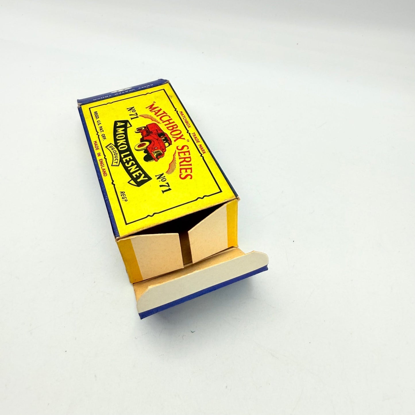 Matchbox Lesney 71a Austin 200 Gallon Water Tanker - Magic Matchbox