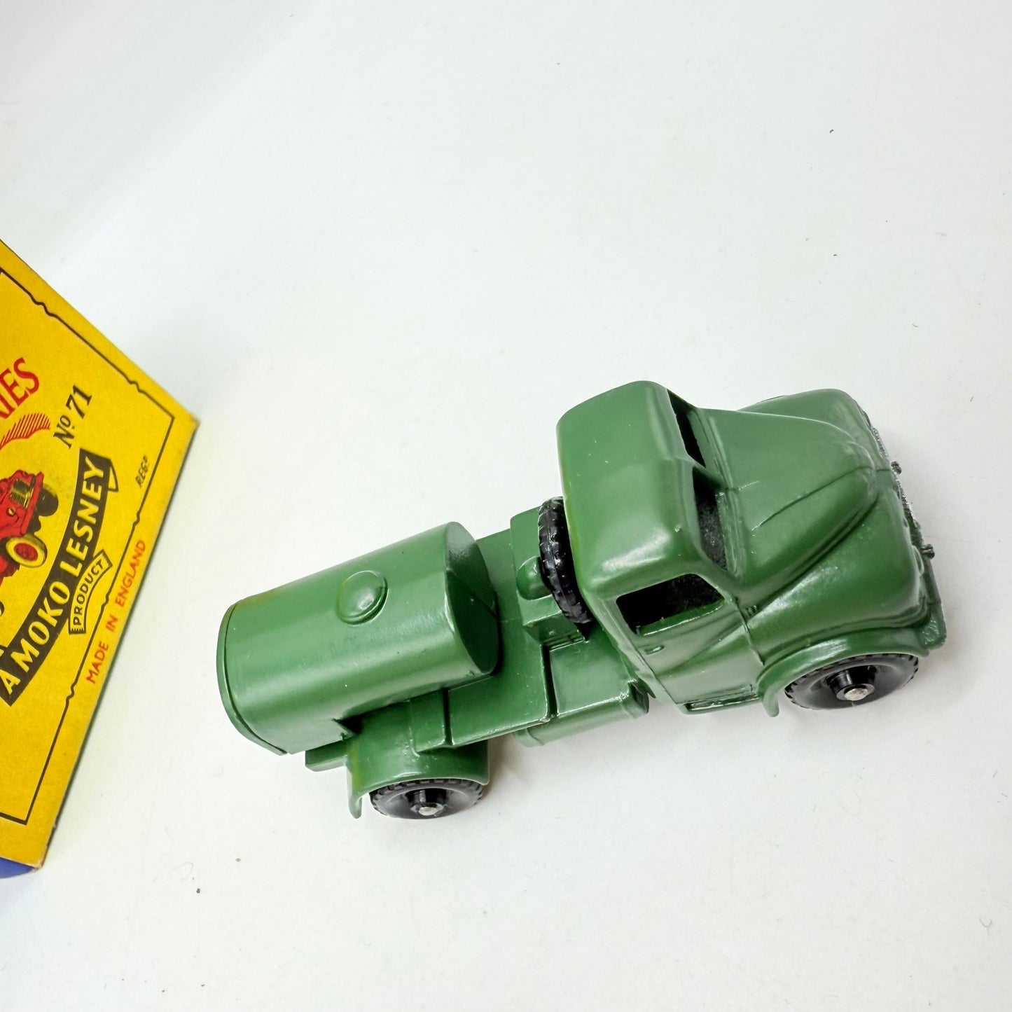 Matchbox Lesney 71a Austin 200 Gallon Water Tanker - Magic Matchbox