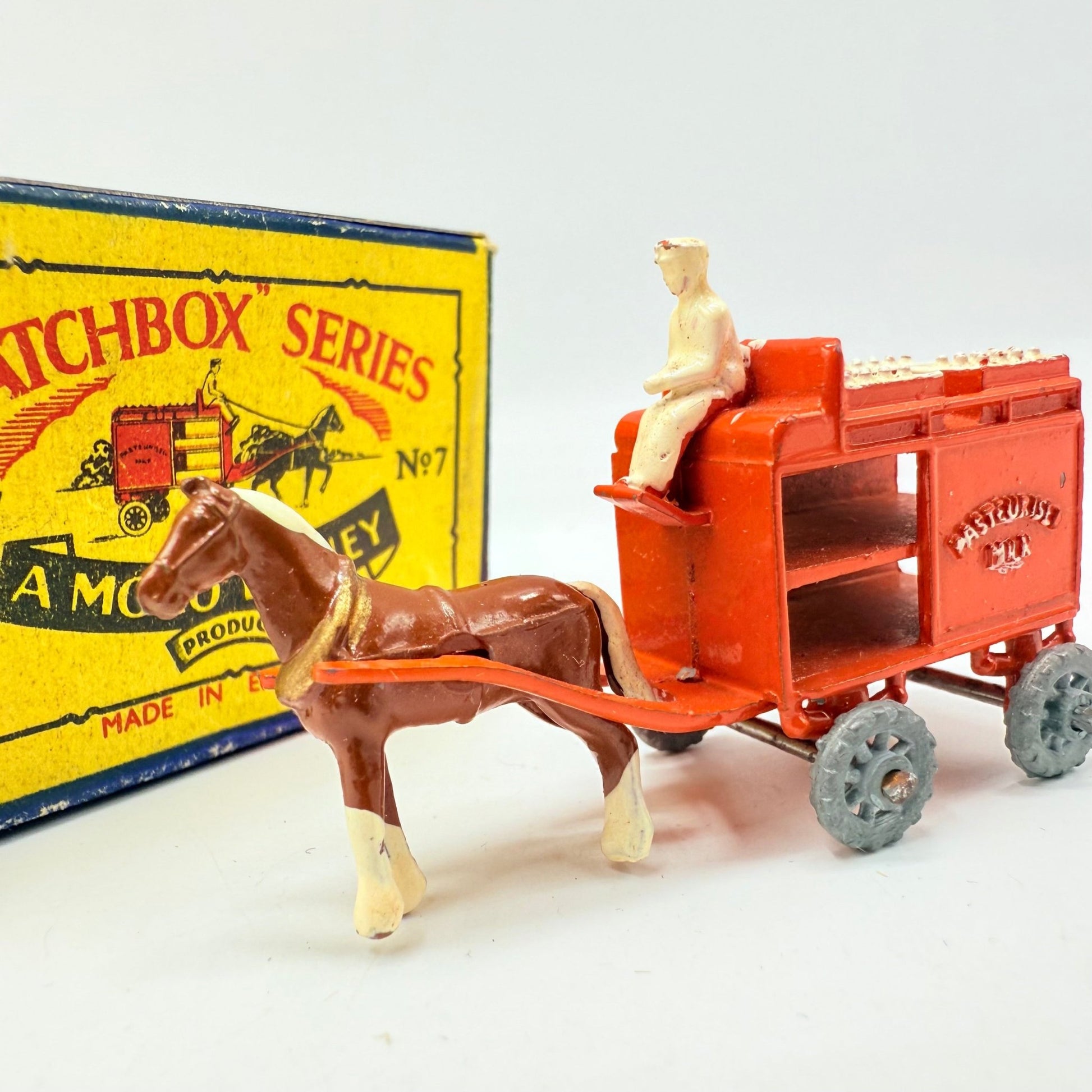 Matchbox Lesney 7a Horse Drawn Milk Float - Magic Matchbox