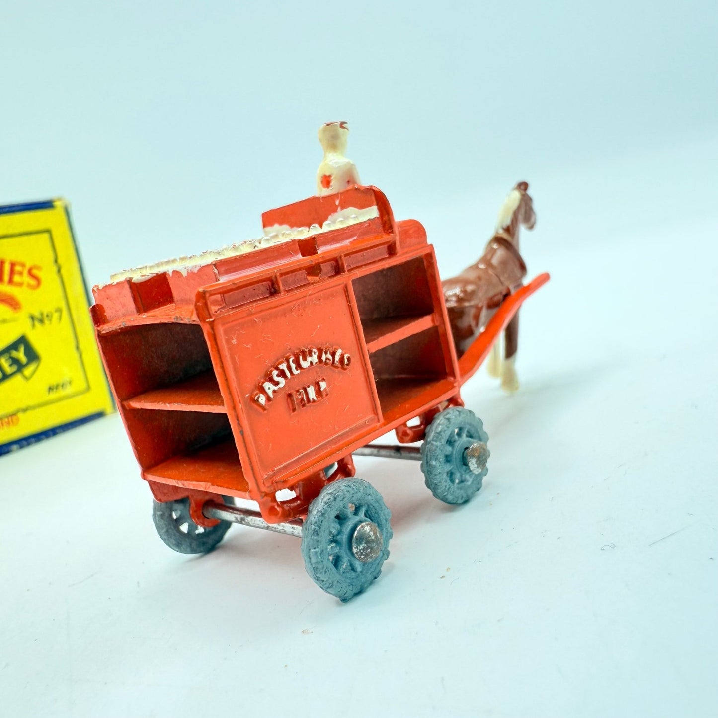 Matchbox Lesney 7a Horse Drawn Milk Float - Magic Matchbox