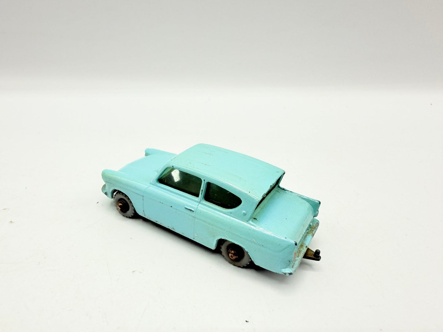 Matchbox Lesney 7b Ford Anglia GPW - Magic Matchbox
