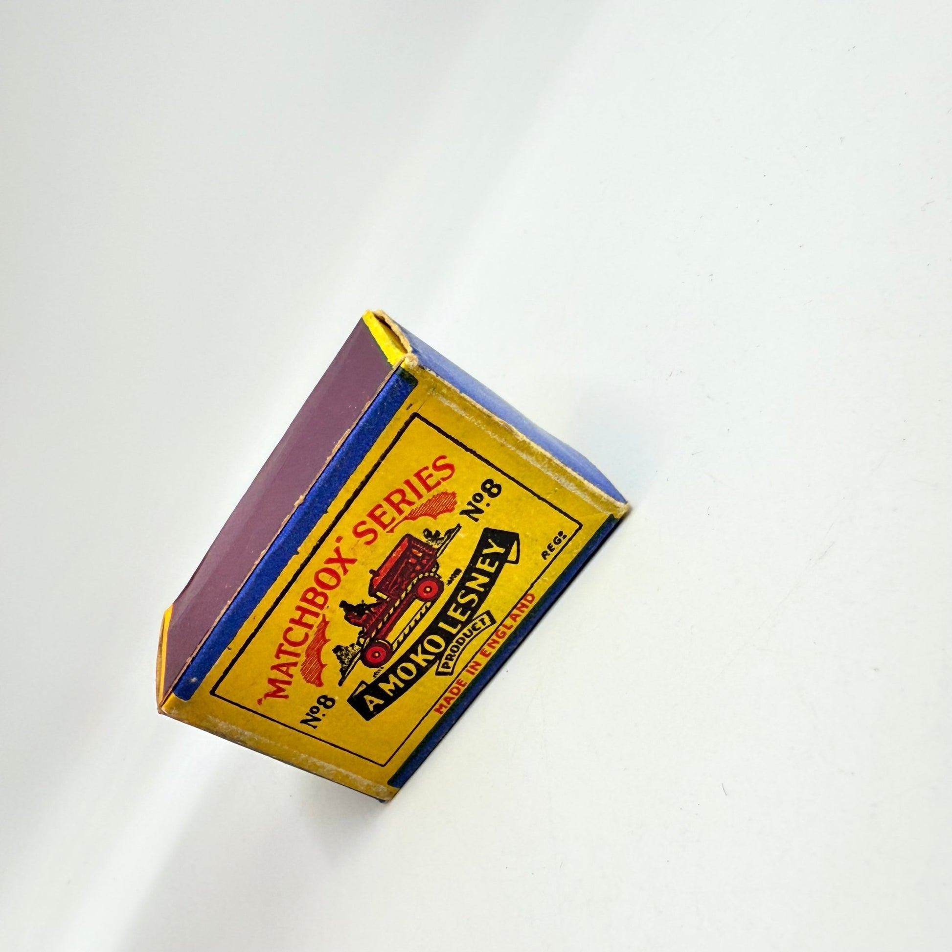 Matchbox Lesney 8a Caterpillar Tractor - Magic Matchbox