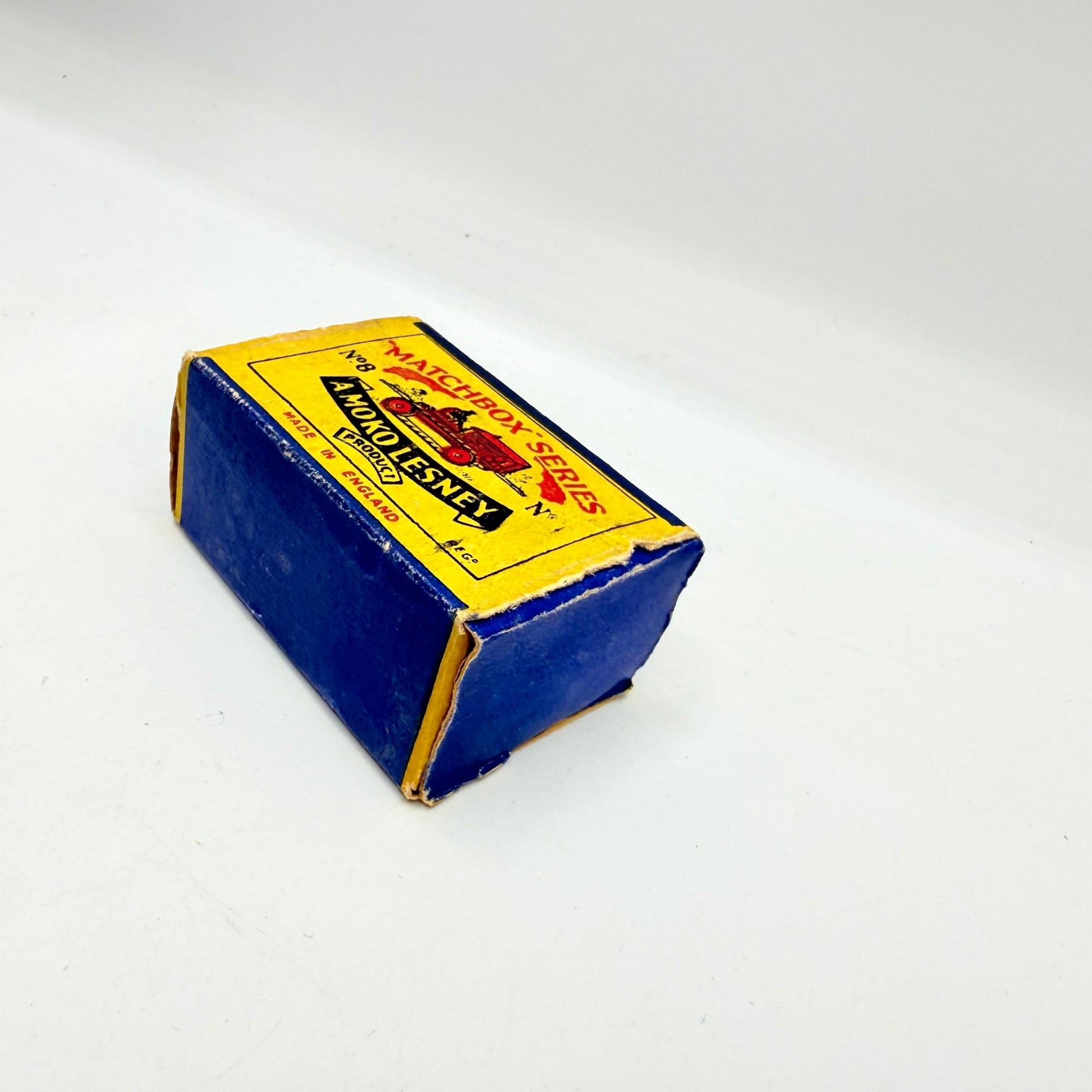 Matchbox Lesney 8a Caterpillar Tractor Orange with tracks - Magic Matchbox