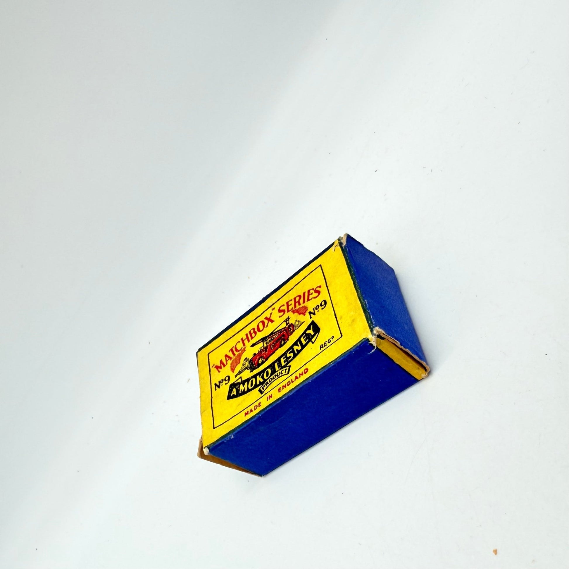 Matchbox Lesney 9a Dennis Fire Escape Engine - Magic Matchbox