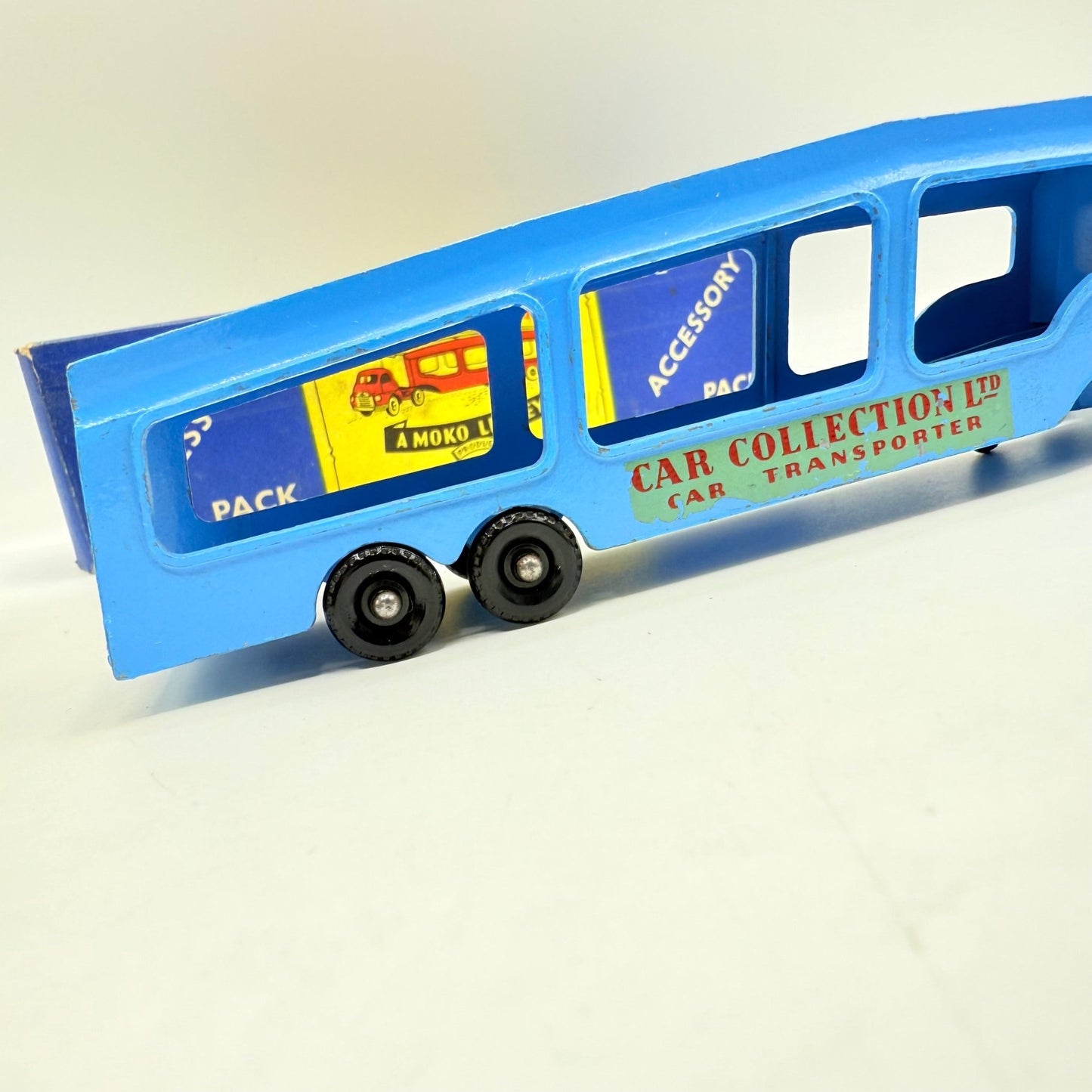 Matchbox Lesney A - 2 Car Transporter BLACK WHEELS - Magic Matchbox