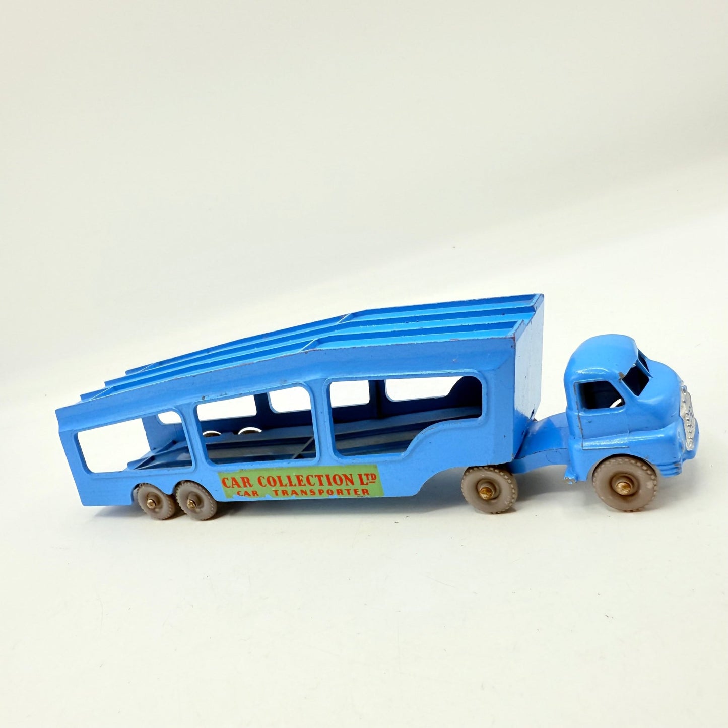 Matchbox Lesney A - 2 Car Transporter Grey Plastic Wheels UB - Magic Matchbox