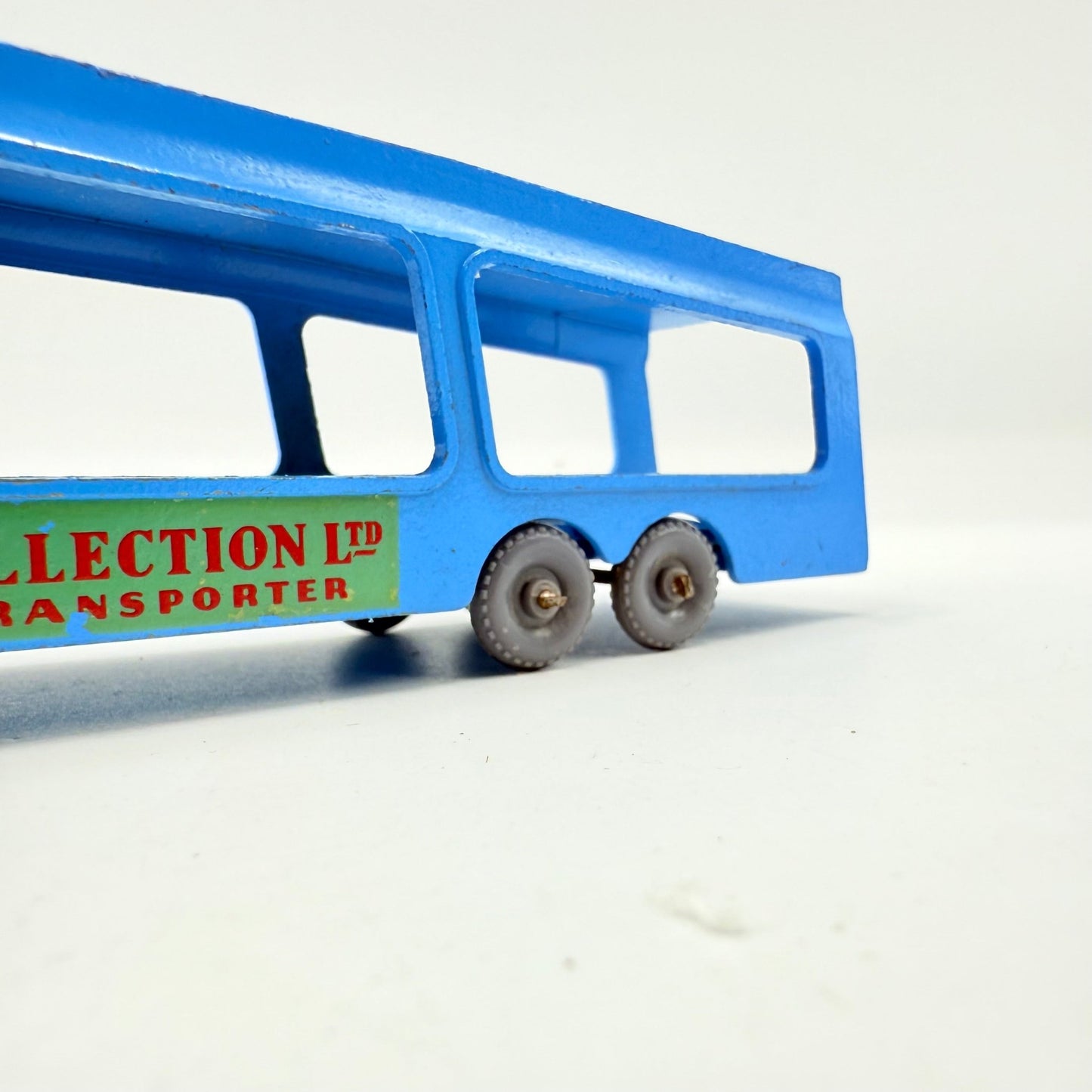 Matchbox Lesney A - 2 Car Transporter Grey Plastic Wheels UB - Magic Matchbox