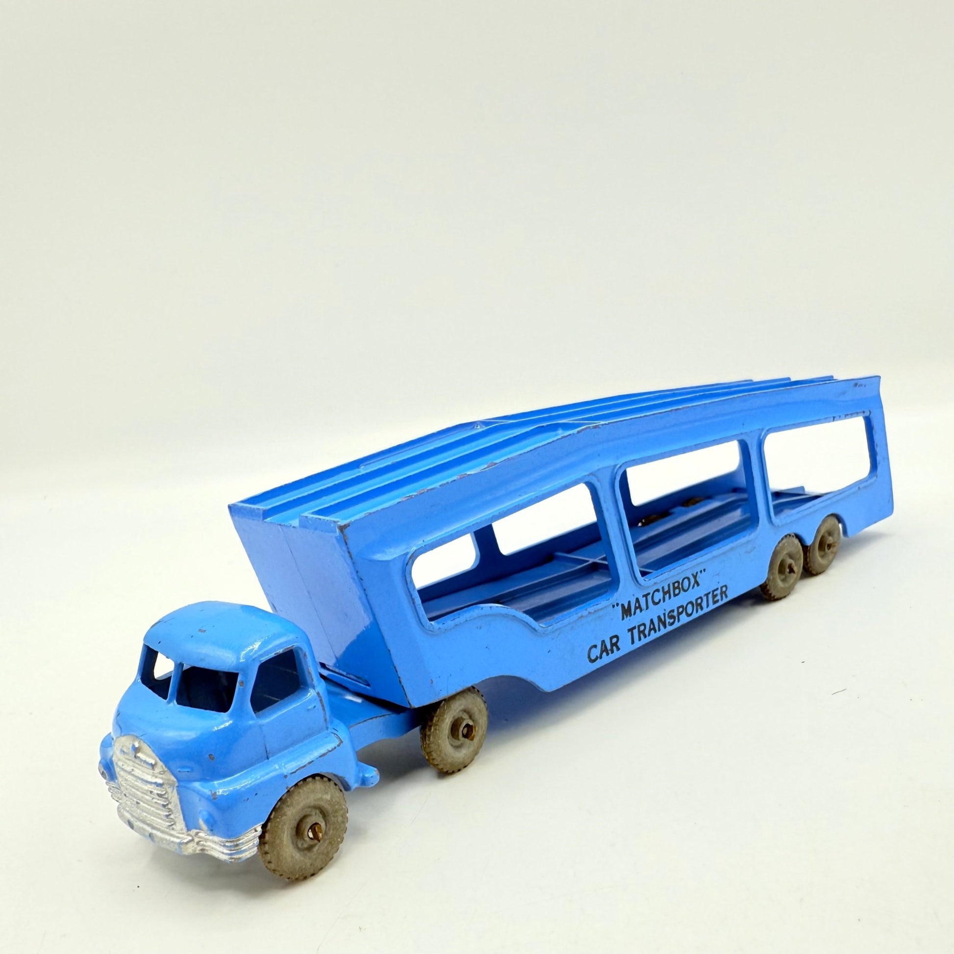 Matchbox Lesney A - 2 Car Transporter Metal Wheels - Magic Matchbox