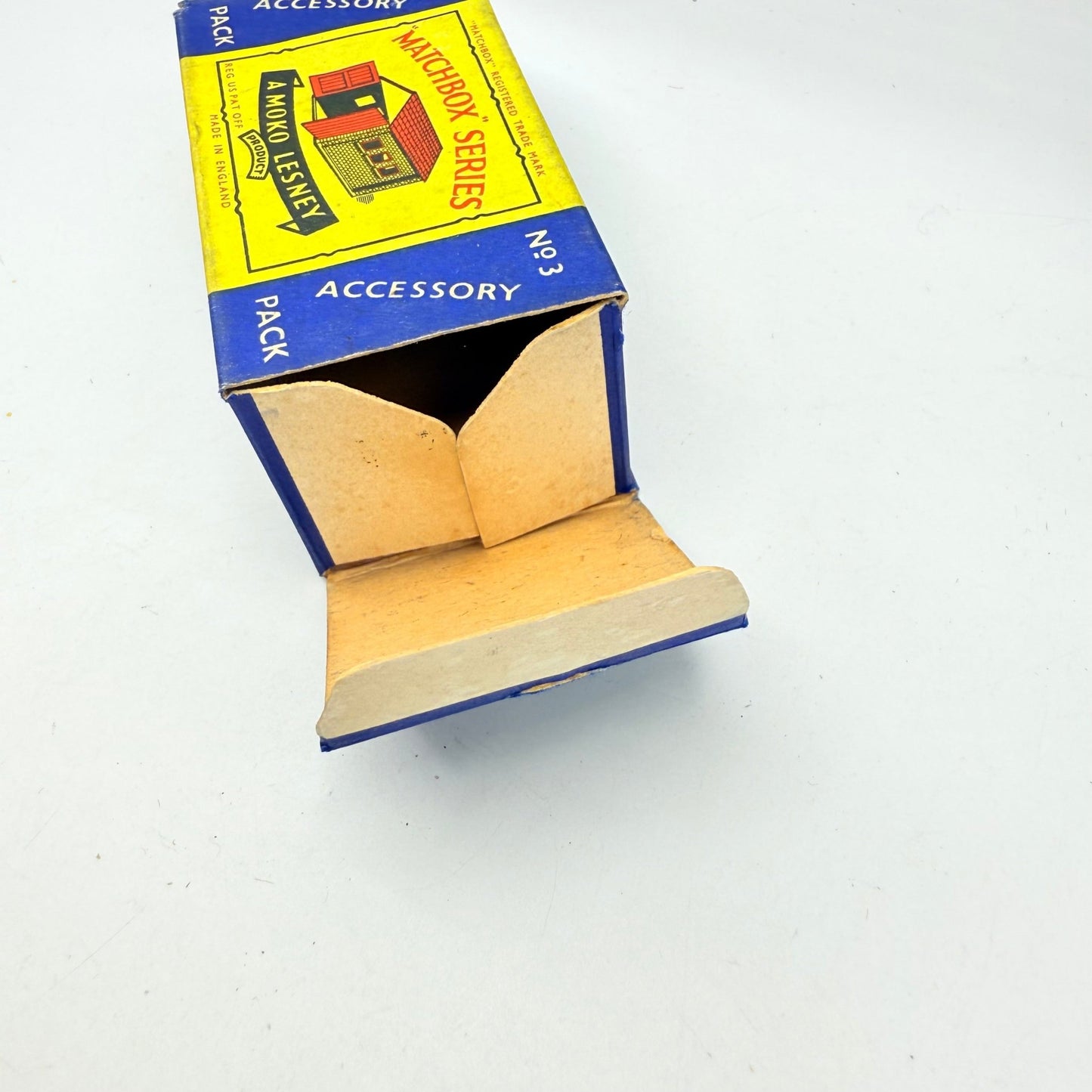 Matchbox Lesney A - 5 Accessory Pack Garage - Magic Matchbox