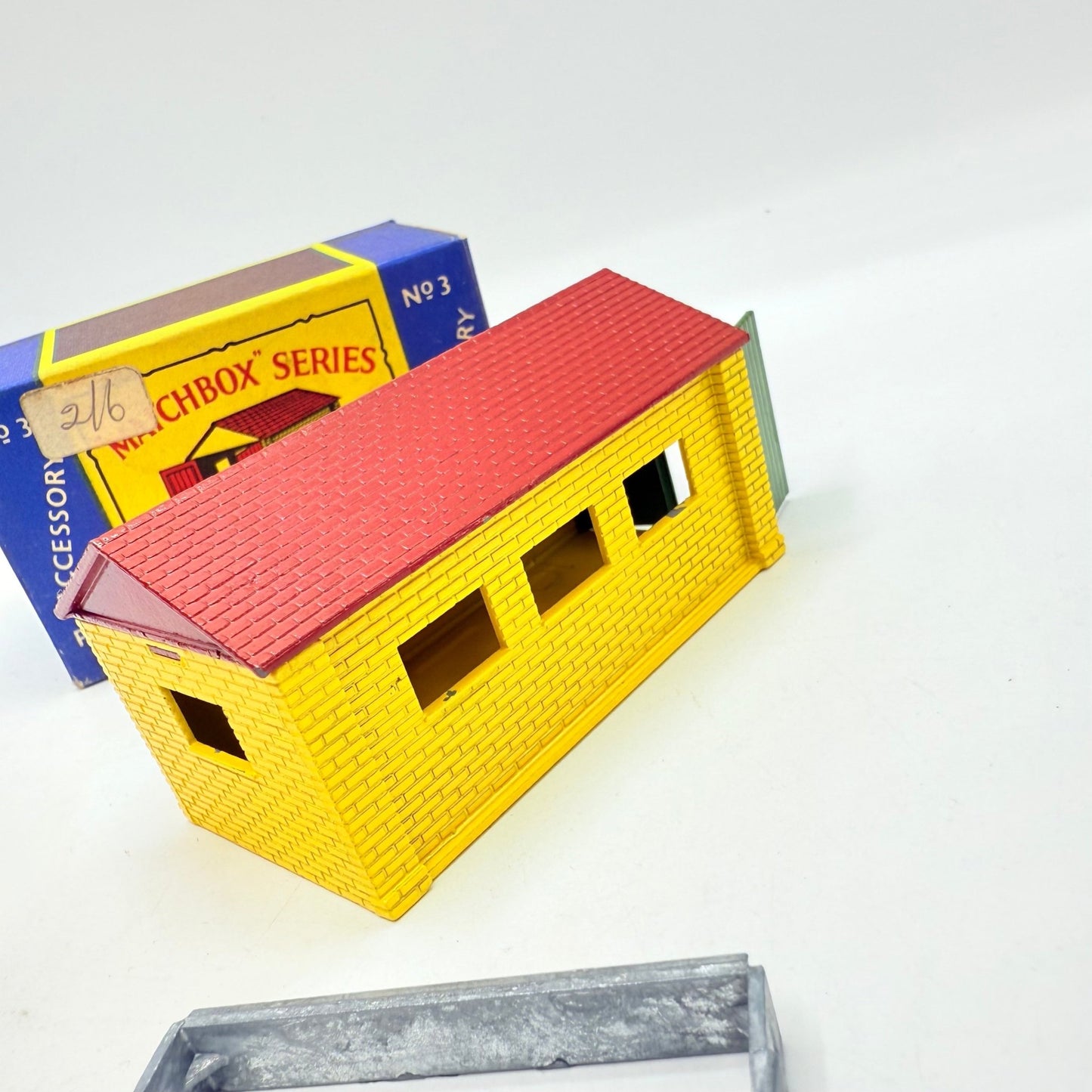 Matchbox Lesney A - 5 Accessory Pack Garage - Magic Matchbox