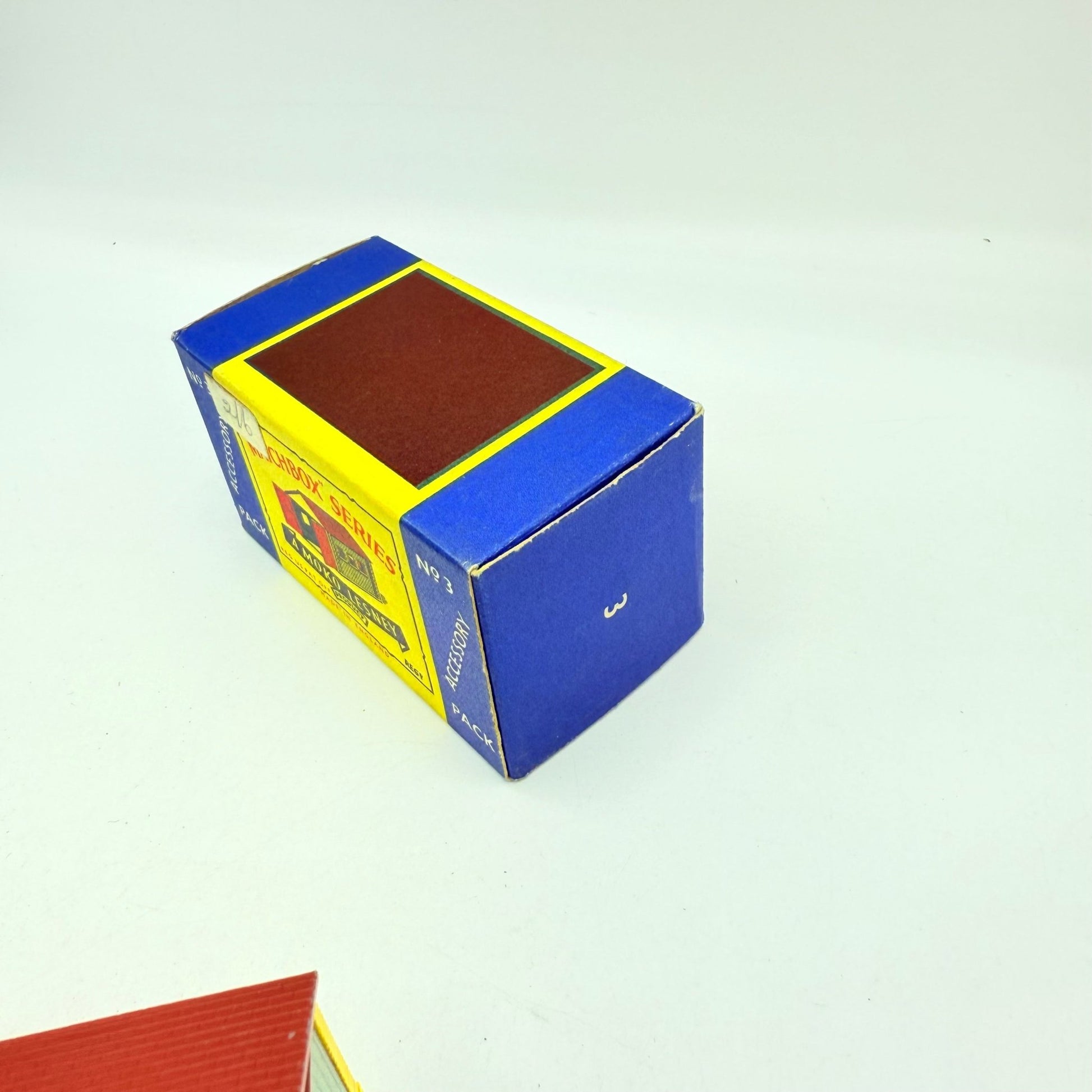 Matchbox Lesney A - 5 Accessory Pack Garage - Magic Matchbox