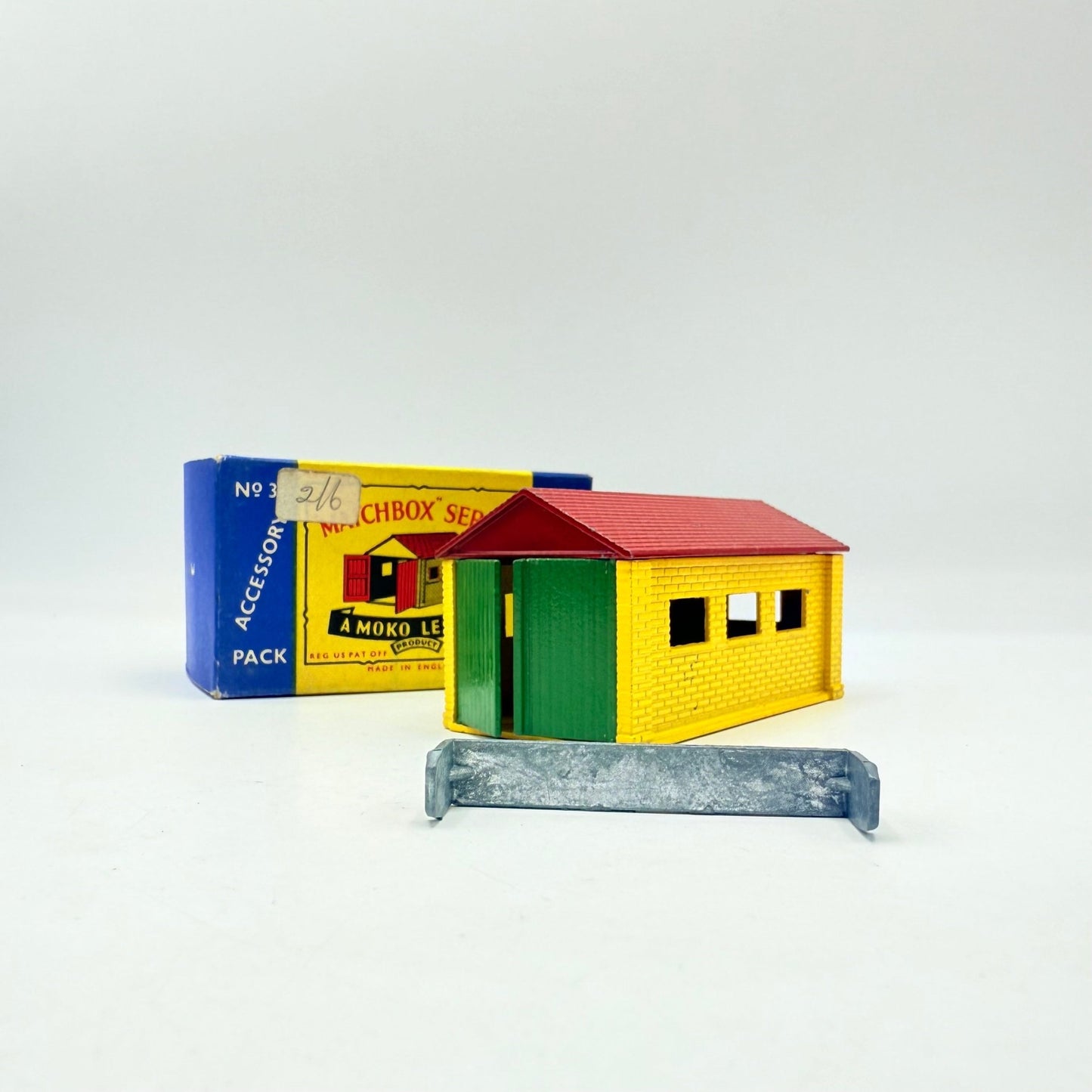 Matchbox Lesney A - 5 Accessory Pack Garage - Magic Matchbox