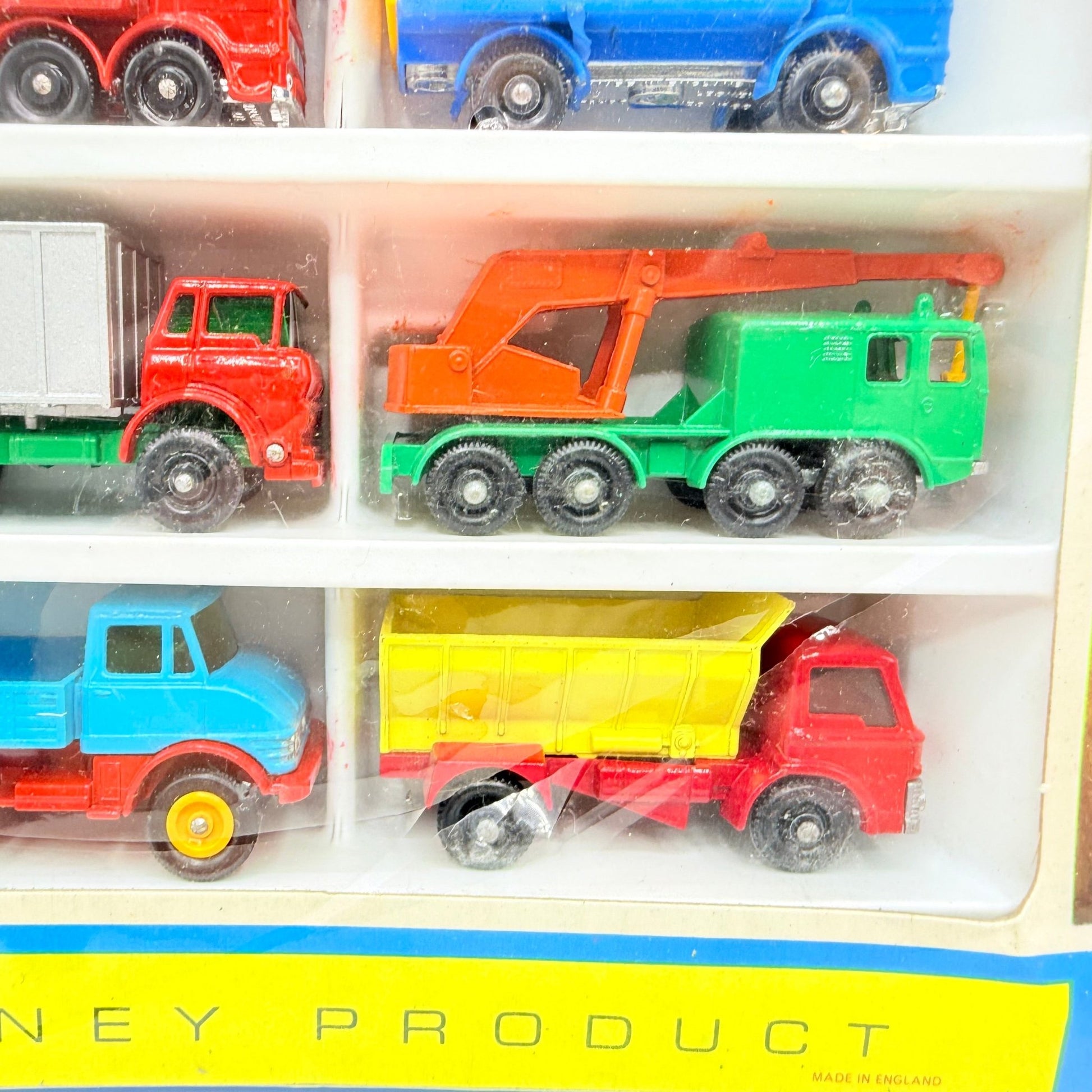 Matchbox Lesney G - 6 Commercial Truck Gift Set - Magic Matchbox