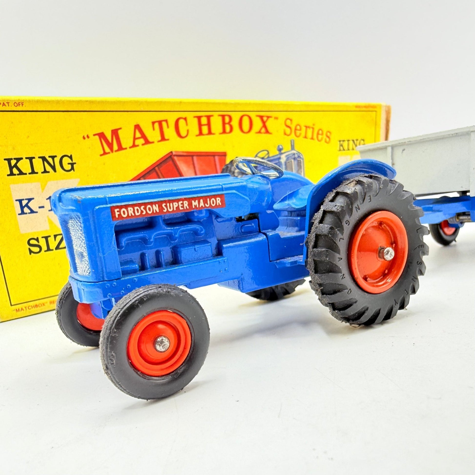 Matchbox Lesney King - Size K - 11 Fordson Tractor and Farm Trailer - Magic Matchbox