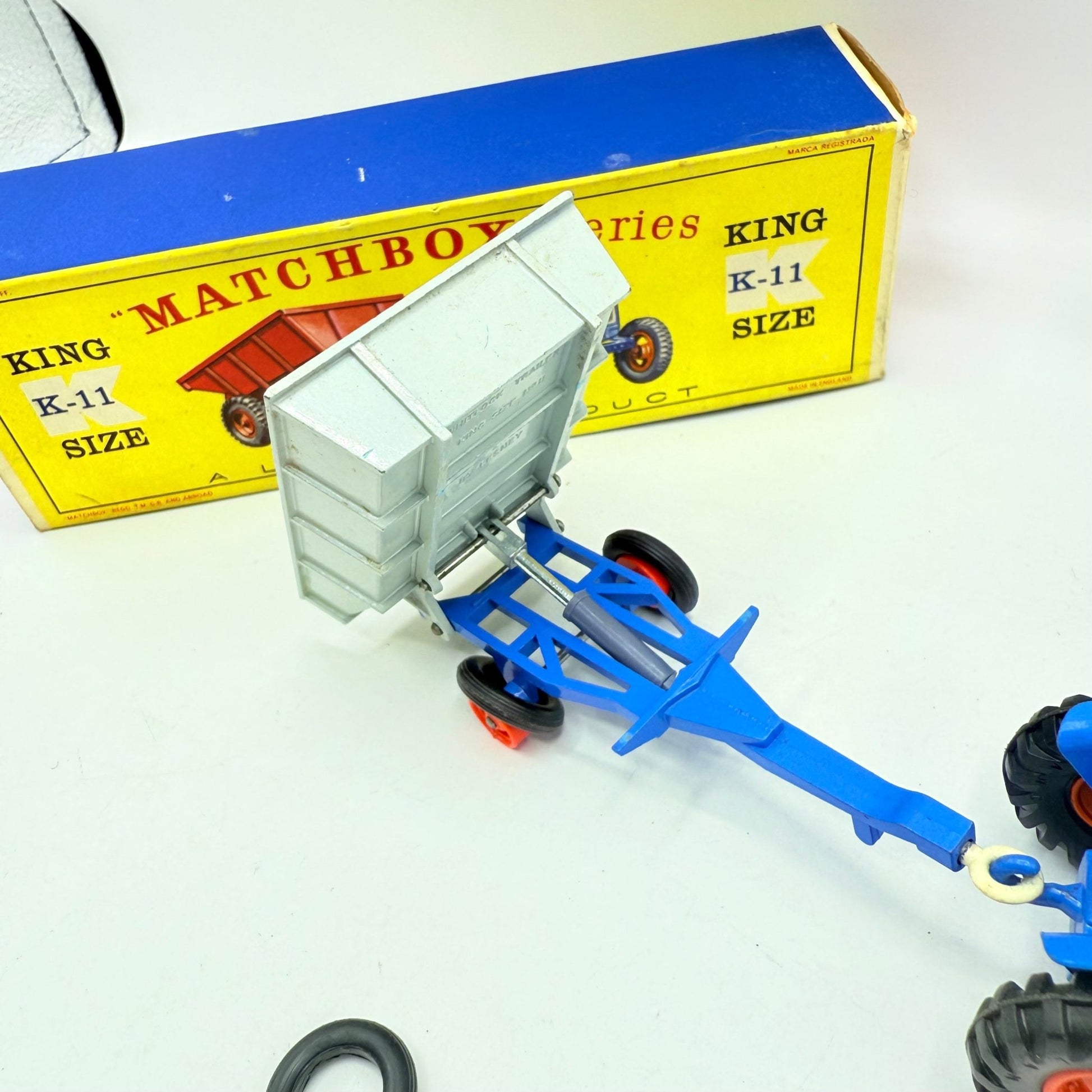 Matchbox Lesney King - Size K - 11 Fordson Tractor and Farm Trailer - Magic Matchbox