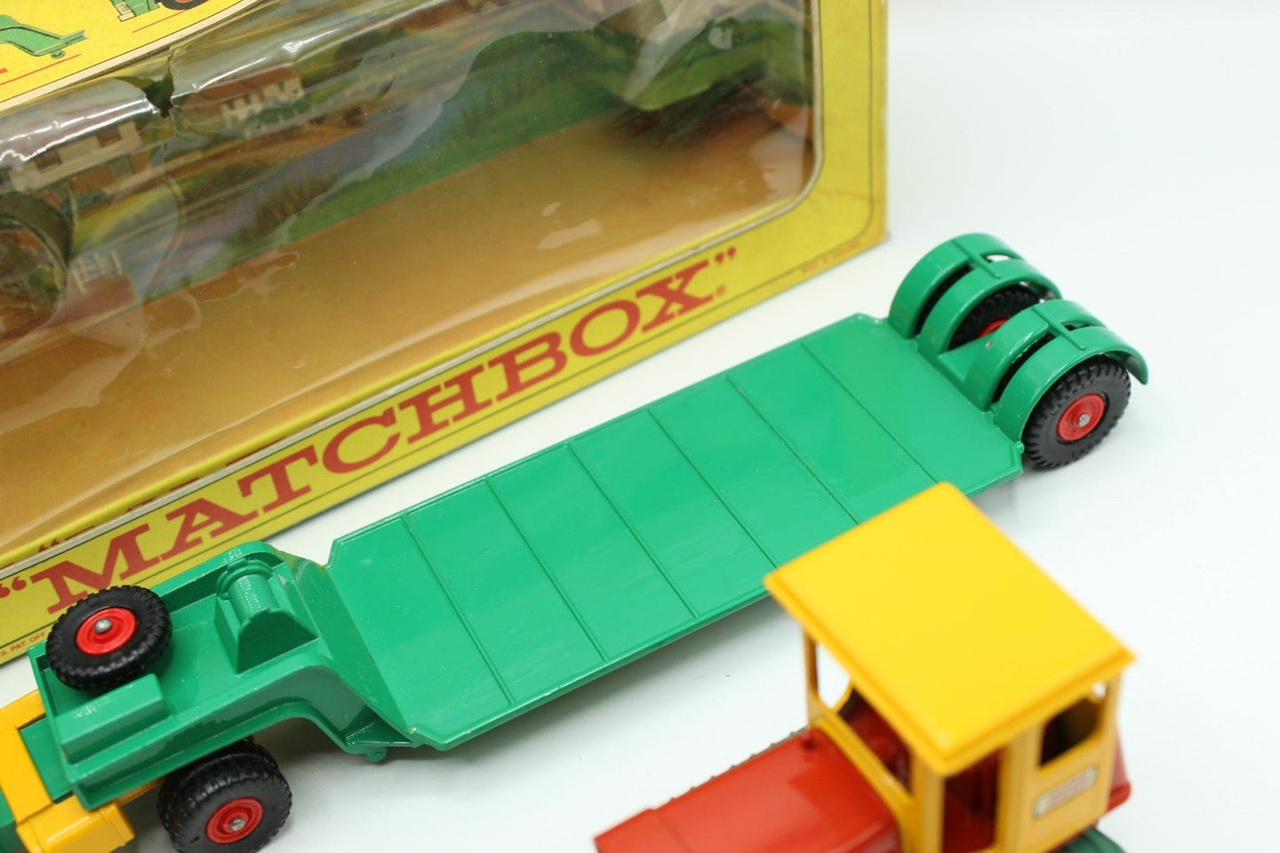 Matchbox Lesney King Size K - 17 Dyson Low Loader With CASE Tractor Boxed - Magic Matchbox