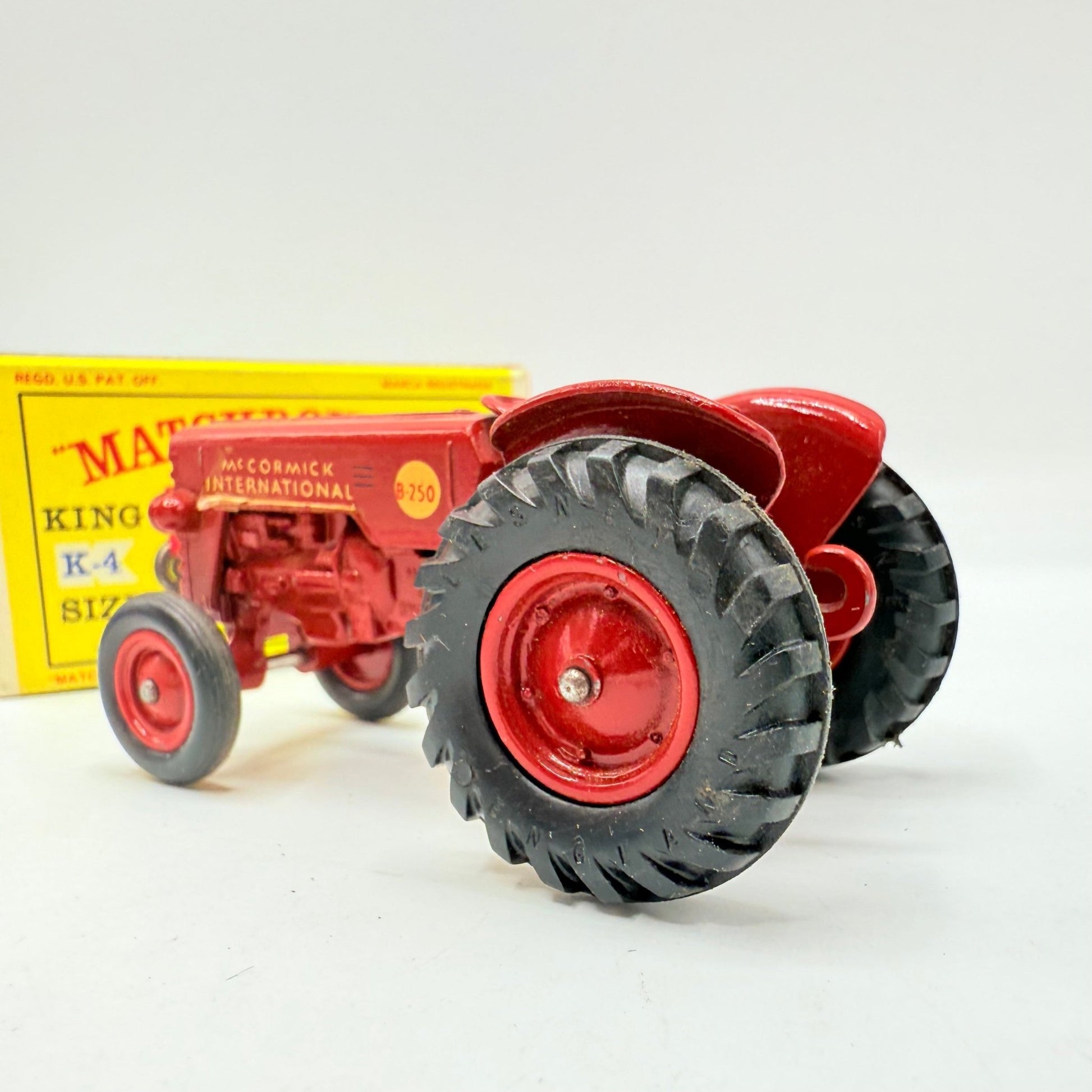 Matchbox Lesney King Size K - 4 McCormick International Tractor - Magic Matchbox