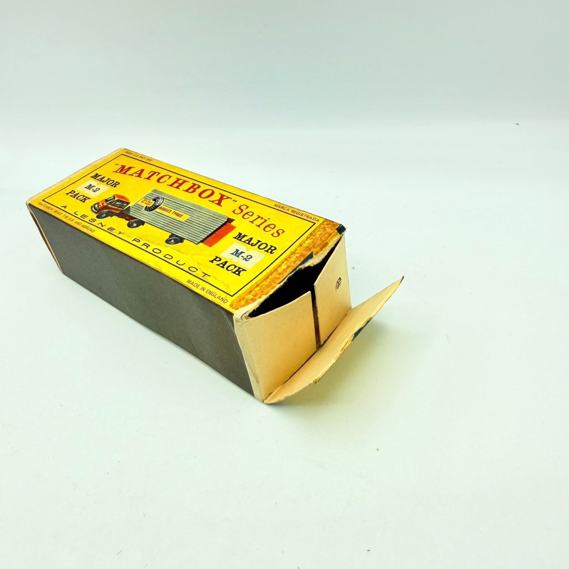 Matchbox Lesney M - 2 Major Pack M2 York Freightmaster Truck - Davies Tyres Rare GPW - Magic Matchbox