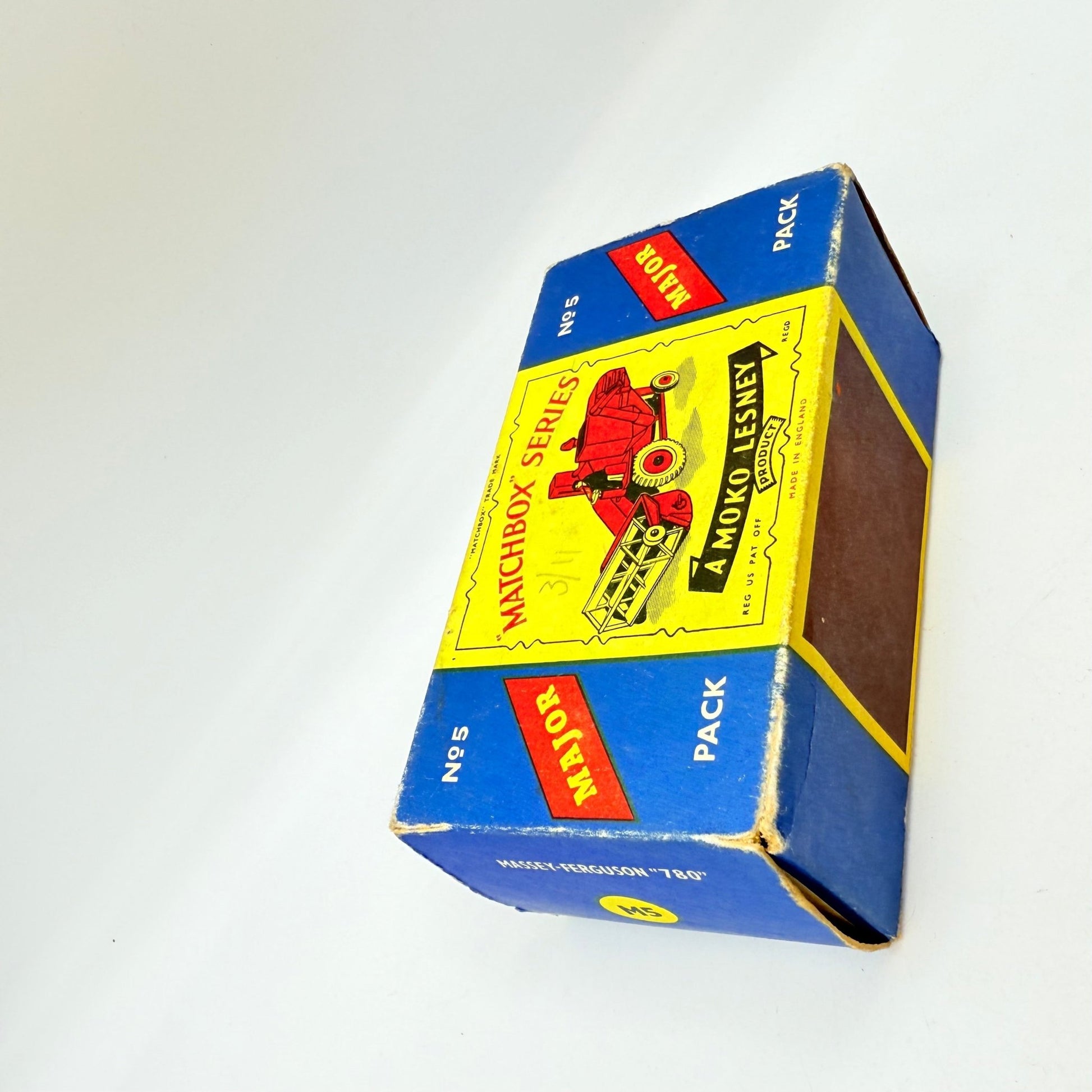 Matchbox Lesney M - 5 Major Pack Massey Ferguson 780 Combine Harvester - Magic Matchbox